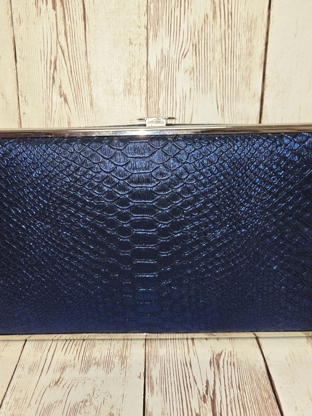 Vintage Metallic Blue Faux Snakeskin Clutch Wallet Silver Kiss Lock